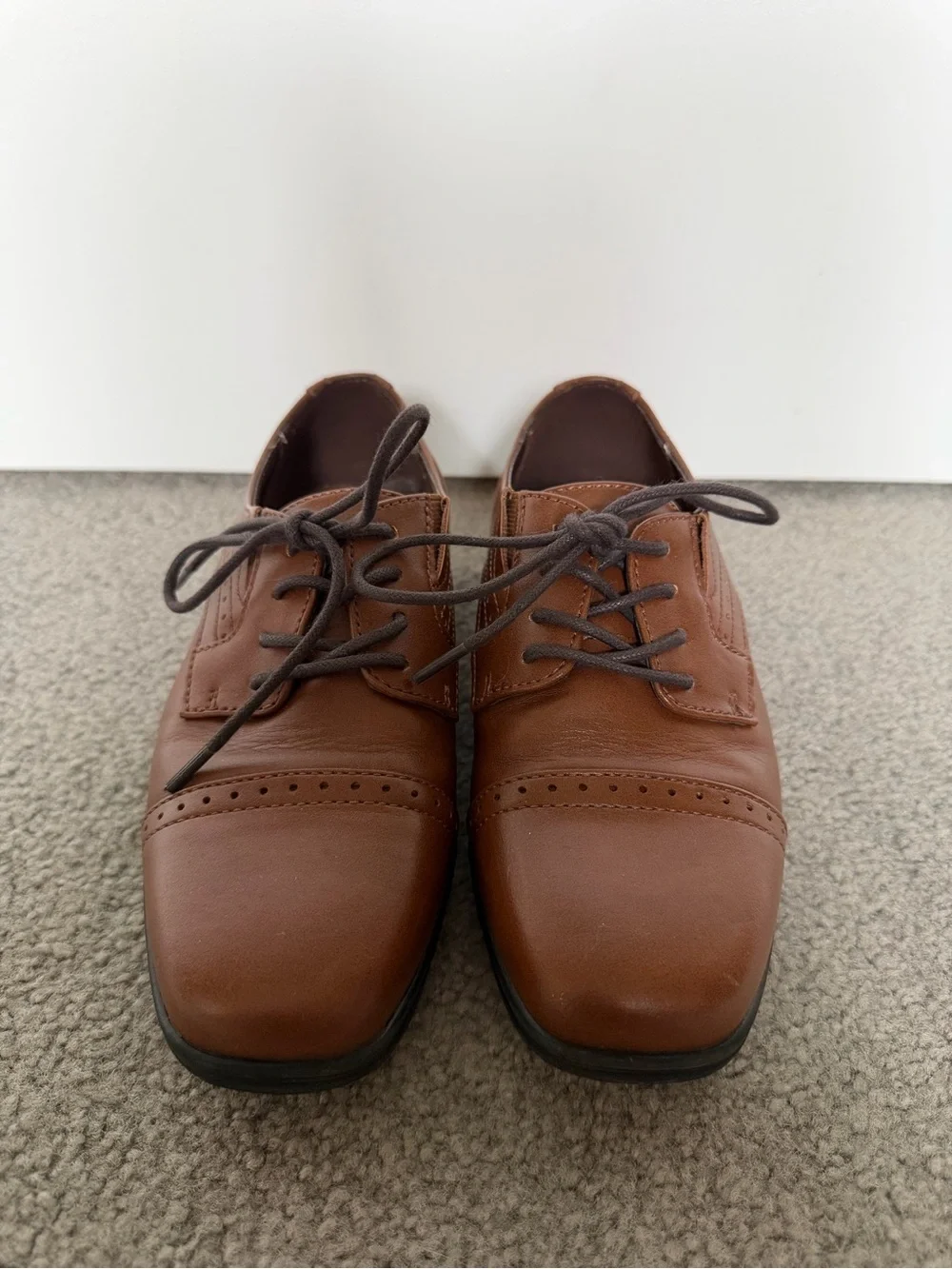 Stafford Boys' Brown Lace-Up Cap-Toe Dress Shoes Size Boys’ 13Y - Medium Width
